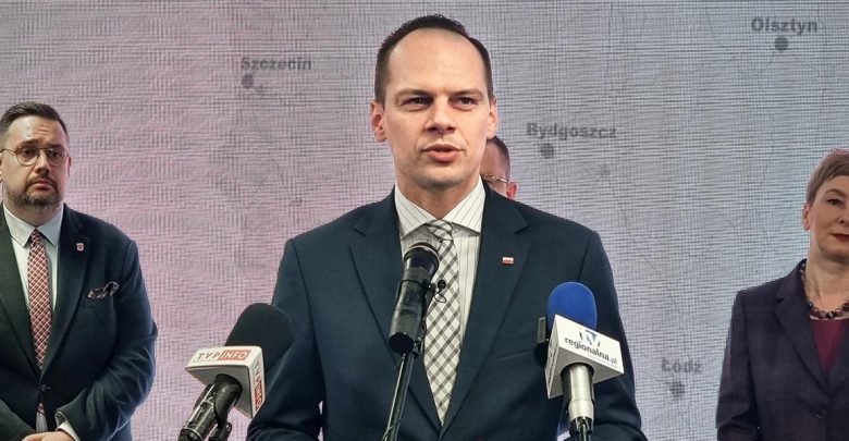 Rafał Weber - wiceminister infrastruktury na konfetencji